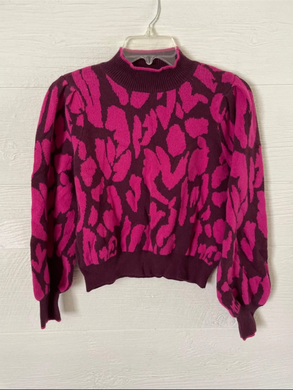 Who What Wear Fuchsia and Burgundy Patterned Mock Neck Sweater
